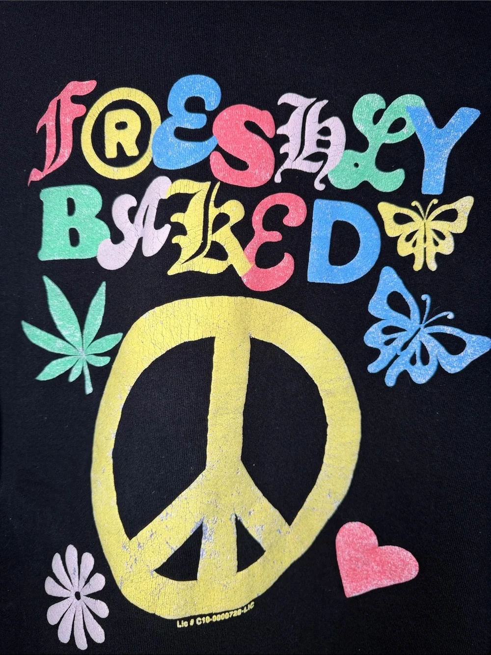 Megan’s Freshly Baked Black L Crewneck Sweatshirt Peace Sign Cannabis Graphic